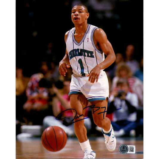 Muggsy Bogues Hand Signed 8x10 Photo Charlotte Hornets NBA - BECKETT